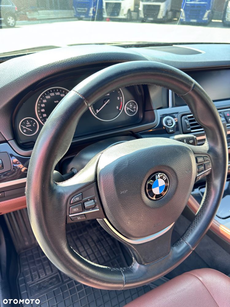 BMW Seria 5 520d - 26