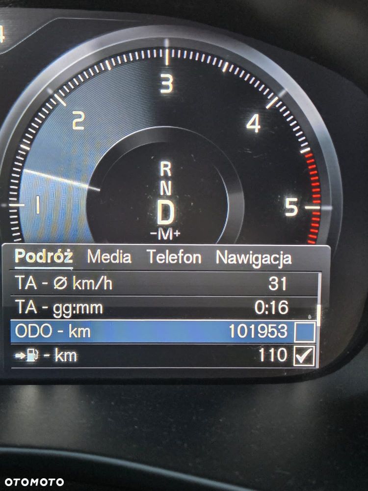 Volvo XC 40 D3 SCR Momentum Core - 15