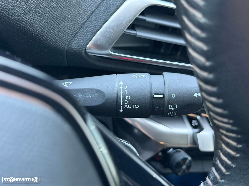 Peugeot 3008 1.5 BlueHDi Active - 31
