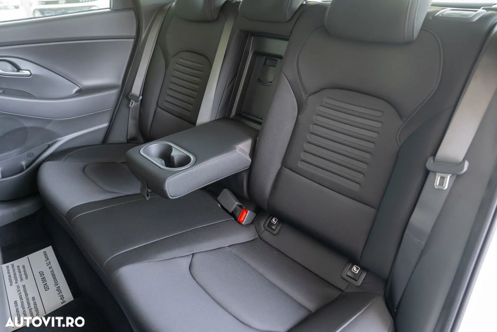 Hyundai i30 1.5 96CP M/T Highway - 20