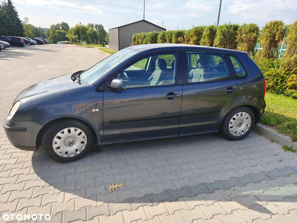 Volkswagen Polo 1.4 16V Comfortline - 17