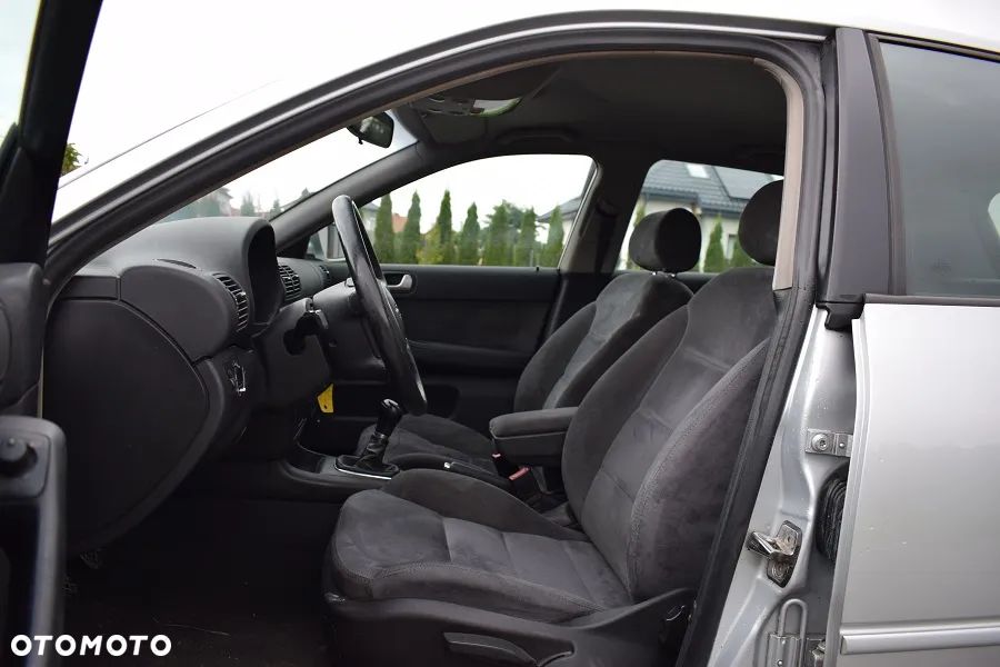 Audi A3 1.6 Ambition - 6