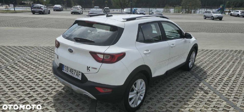 Kia Stonic - 3