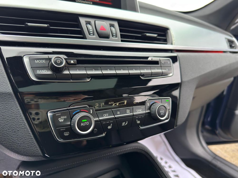 BMW X1 xDrive28i xLine - 23