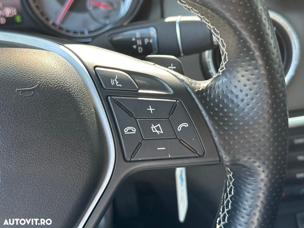 Mercedes-Benz CLA 200 CDI 7G-DCT - 30