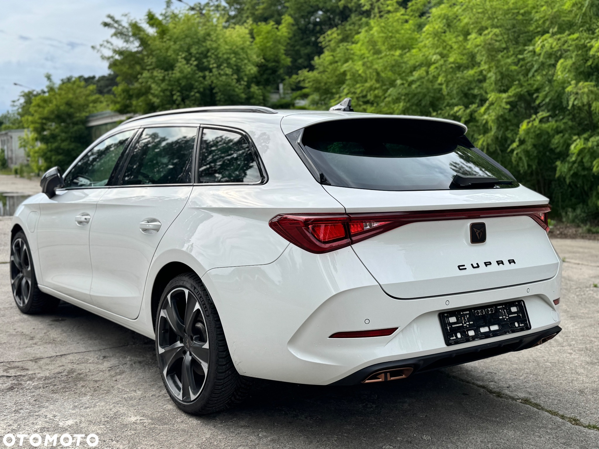 Cupra Leon Sportstourer 1.5 e-Hybrid - 10