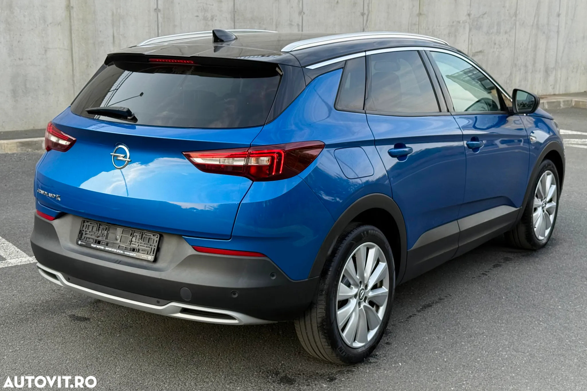 Opel Grandland X 2.0 START/STOP Aut. Ultimate - 3