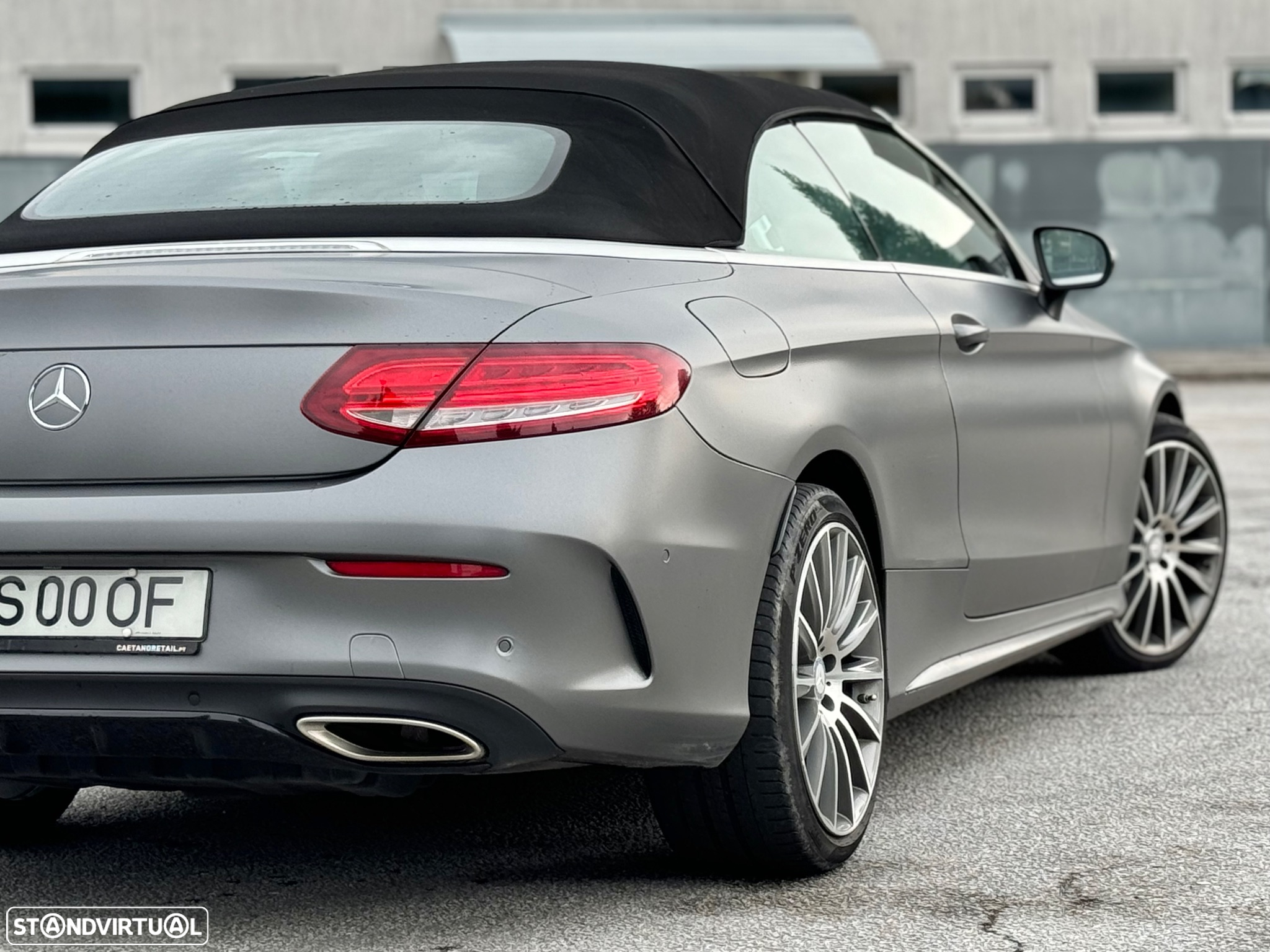 Mercedes-Benz C 200 Coupe 9G-TRONIC AMG Line - 10