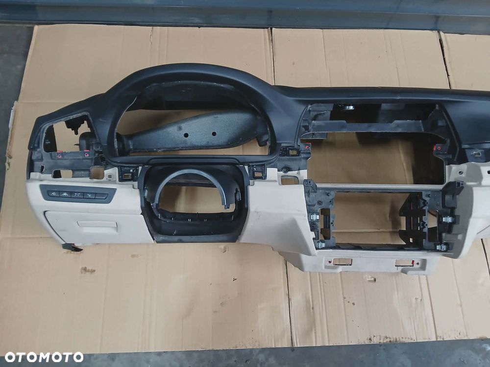 DESKA ROZDZIELCZA KONSOLA KOKPIT BMW F10 F11 SERIA 5 09-17 PODUSZKA POWIETRZNA PASAŻERA ORYGINALNA AIRBAG - 2