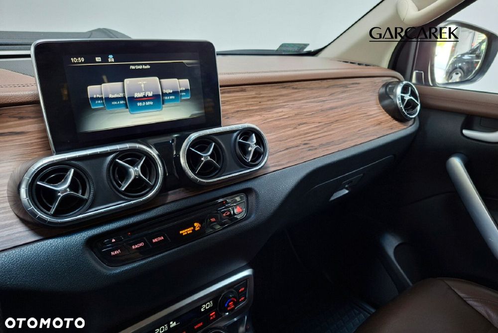 Mercedes-Benz Klasa X - 16