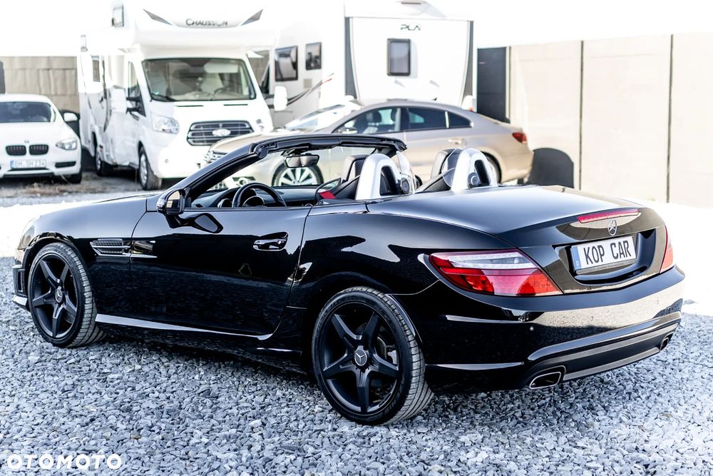 Mercedes-Benz SLK 200 (BlueEFFICIENCY) 7G-TRONIC - 26