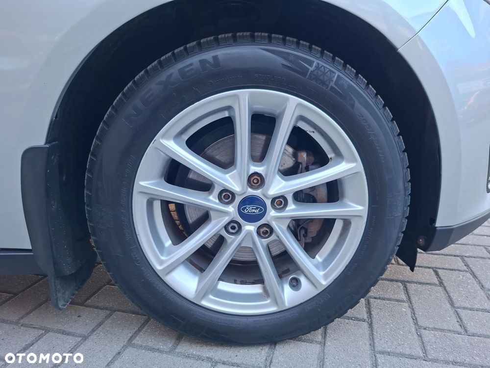 Ford Focus 1.5 TDCi Platinium X - 32