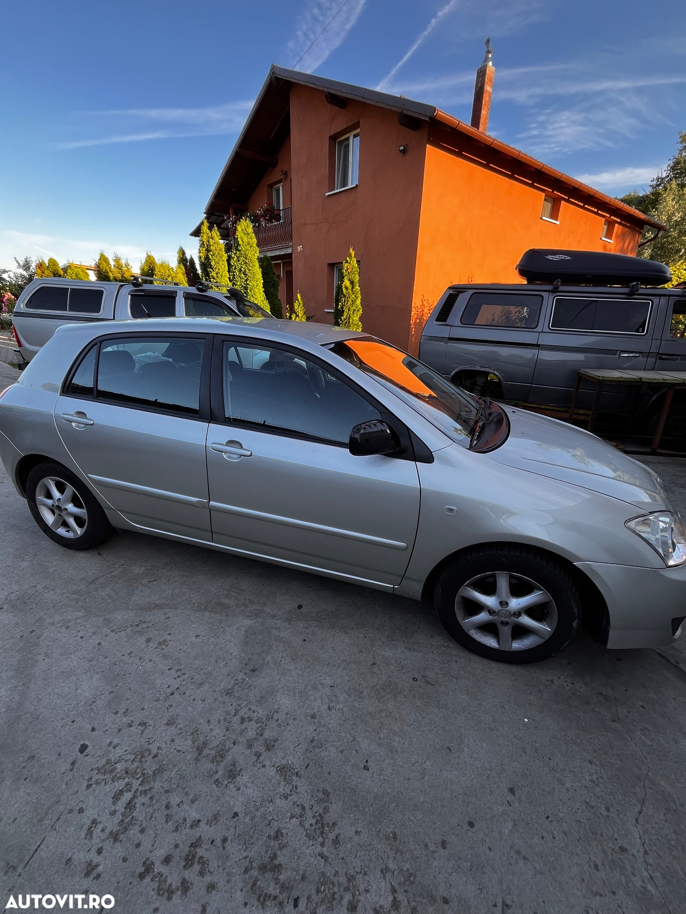Toyota Corolla 2.0 D H/B Sol - 4