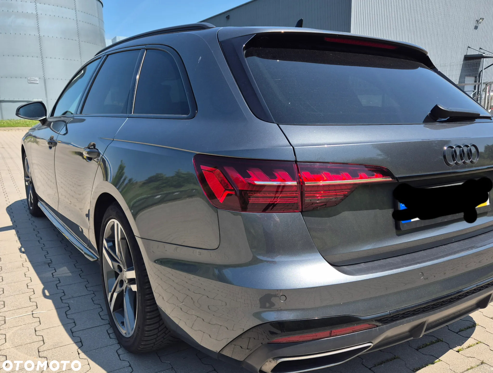 Audi A4 Avant 35 TFSI S tronic S line - 16