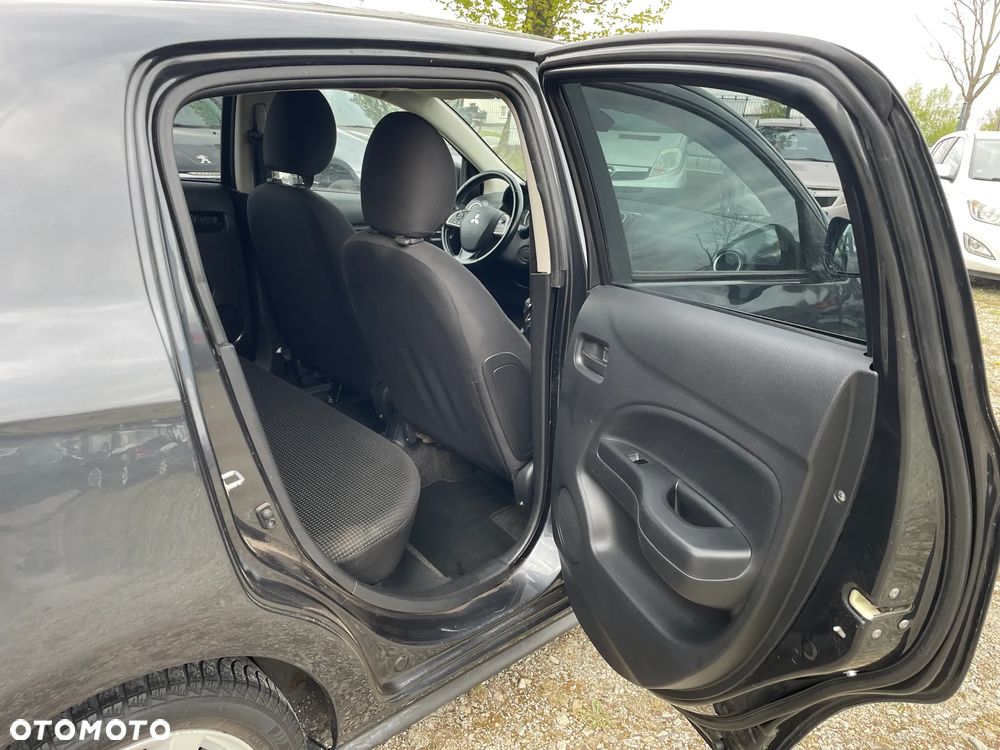 Mitsubishi Space Star 1.2 Intense - 17
