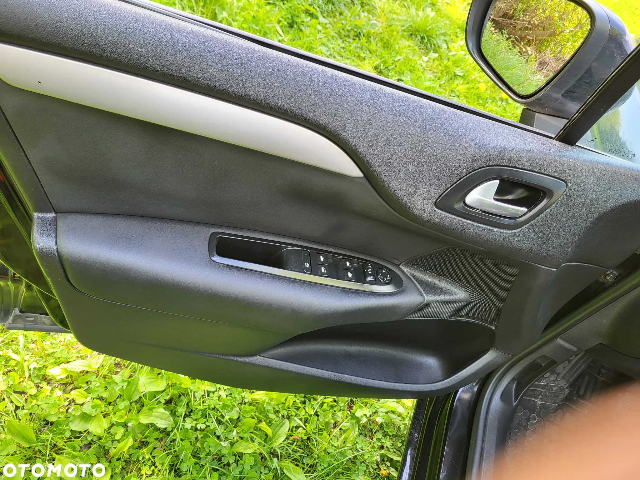 Citroën C4 1.6 HDi Attraction - 14