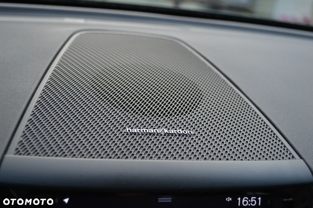 Volvo XC 60 - 24