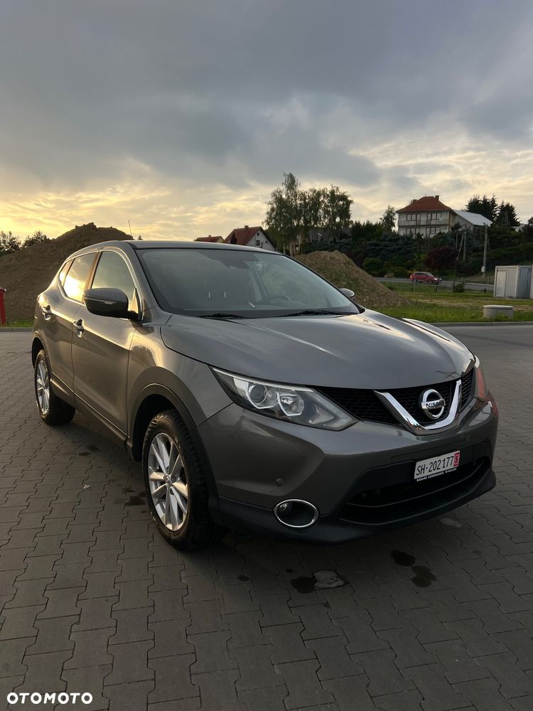 Nissan Qashqai - 1