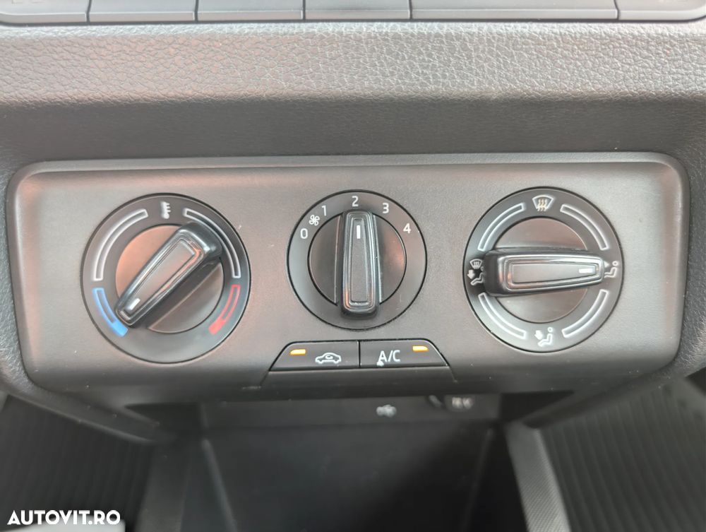 Skoda Fabia 1.0 TSI 95 CP Ambition - 24