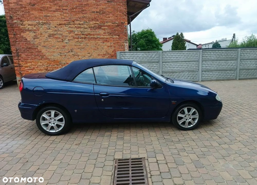 Renault Megane 1.6 Privilege - 17