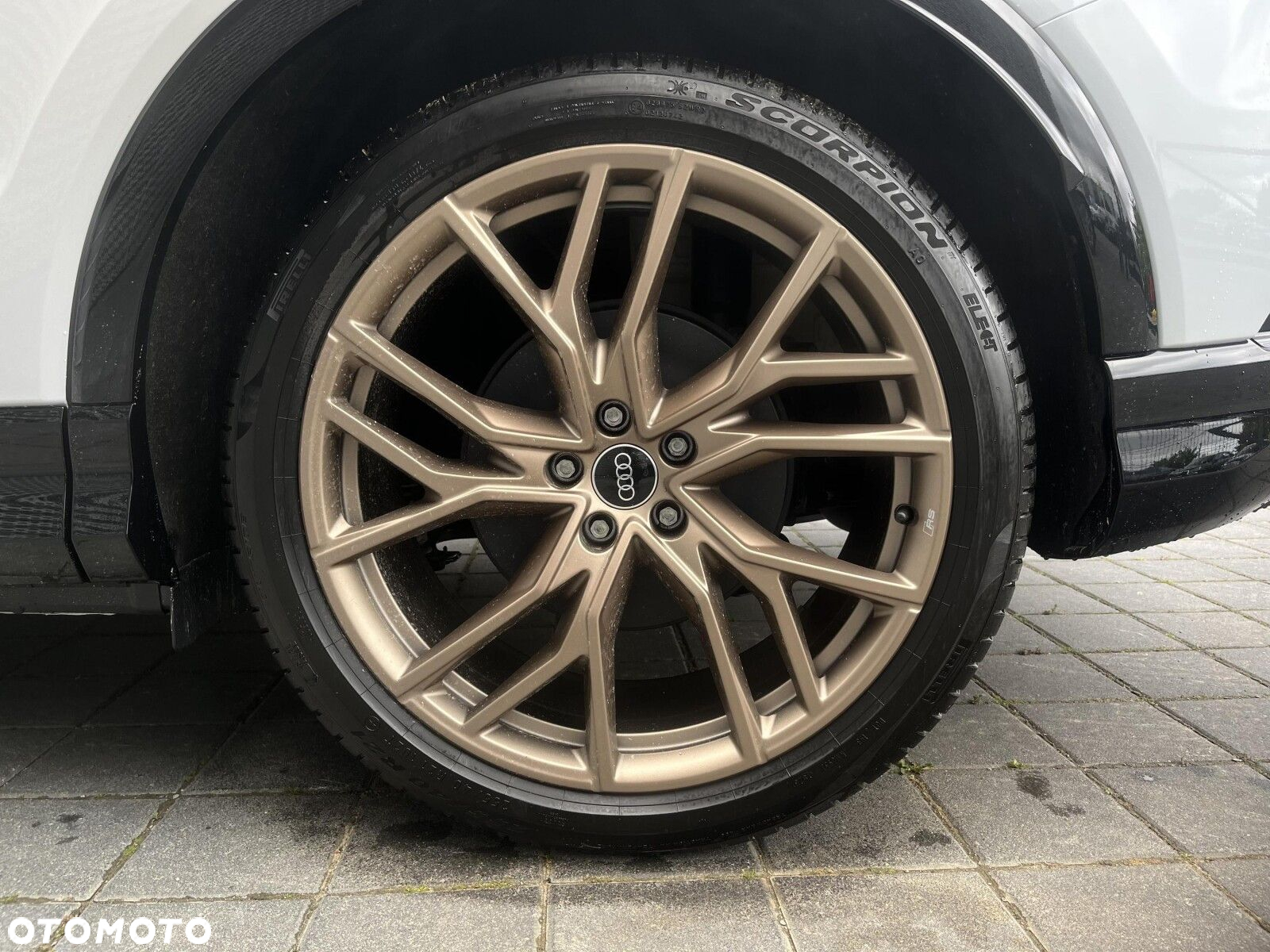 Audi Q4 Sportback - 18