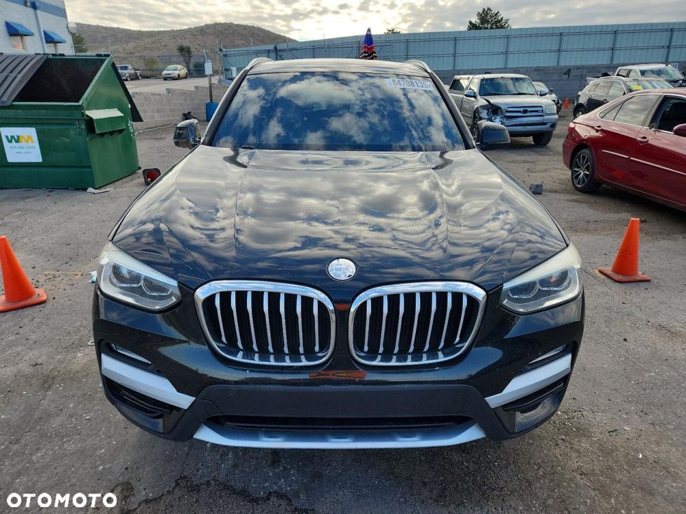 BMW X3 xDrive30i Advantage - 6