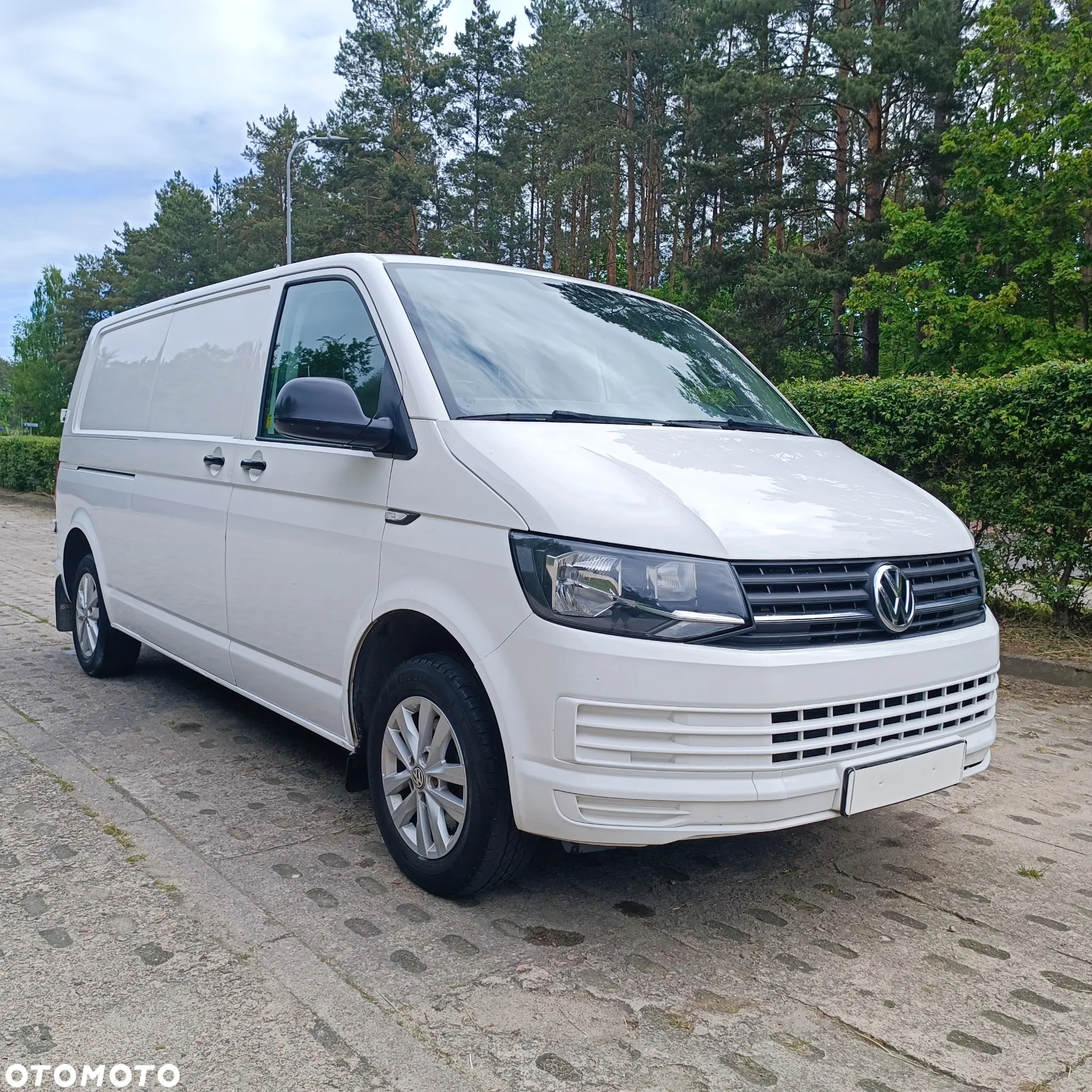Volkswagen Transporter - 2