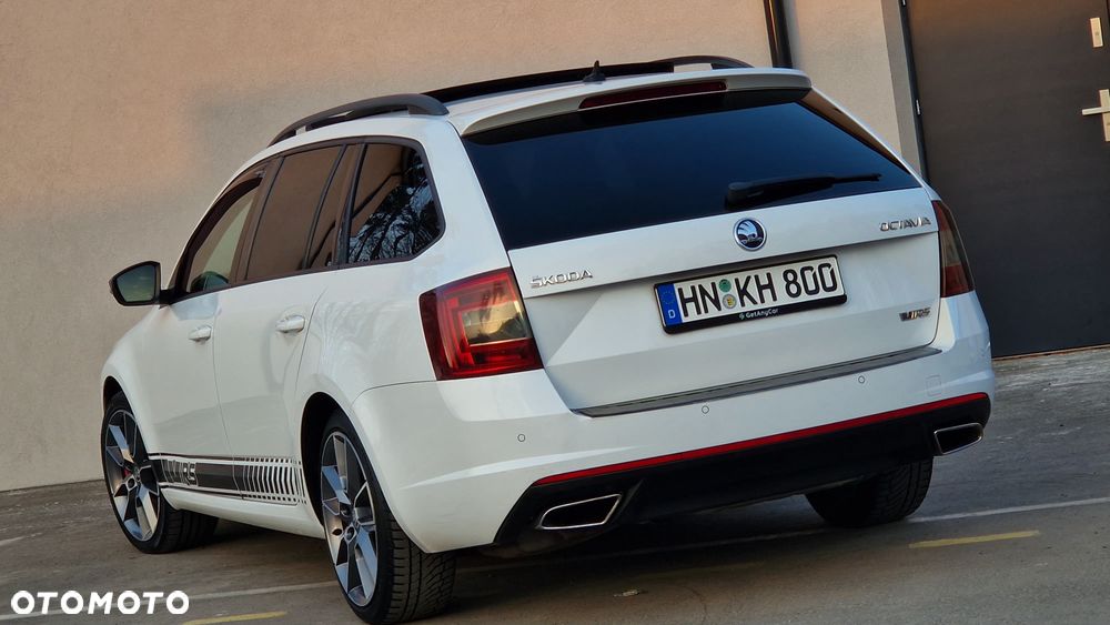 Skoda Octavia 2.0 TDI (Green tec) DSG RS - 14