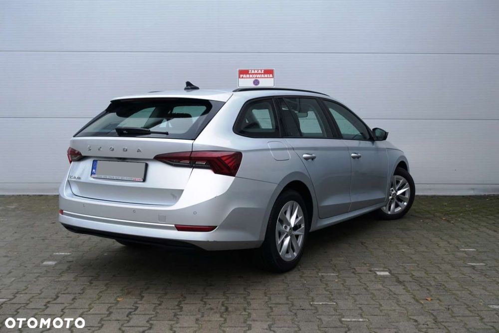Skoda Octavia - 3