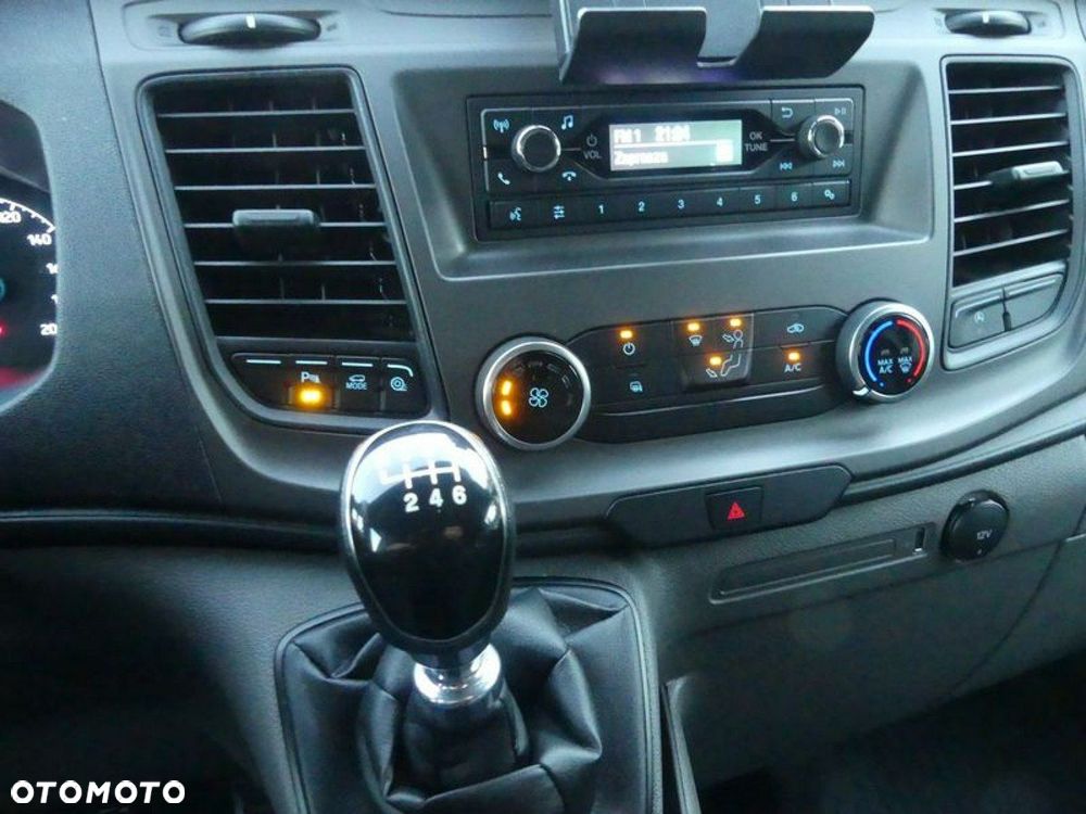 Ford Transit - 4