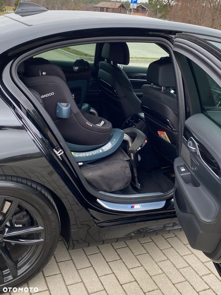 BMW Seria 7 730d xDrive - 17