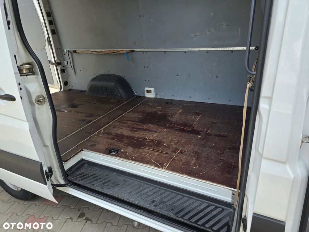 Mercedes-Benz Sprinter - 19