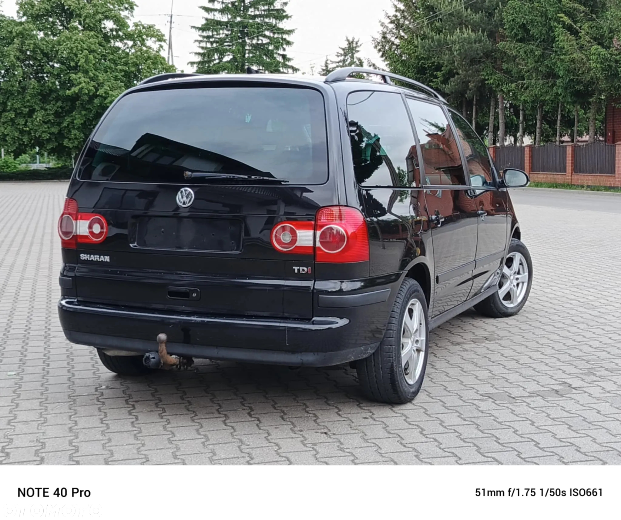 Volkswagen Sharan 1.9 TDI Highline - 3