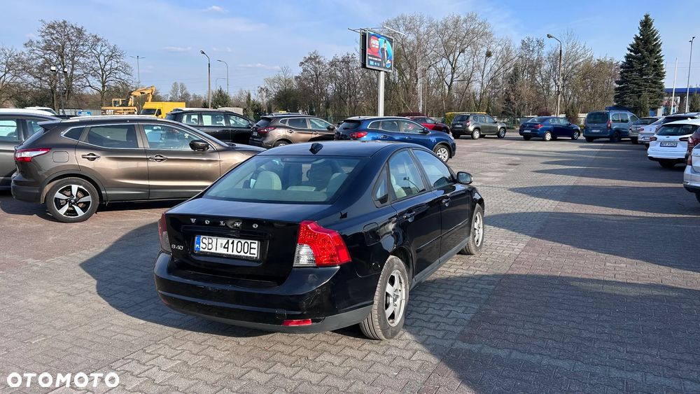 Volvo S40 1.6 Momentum - 6