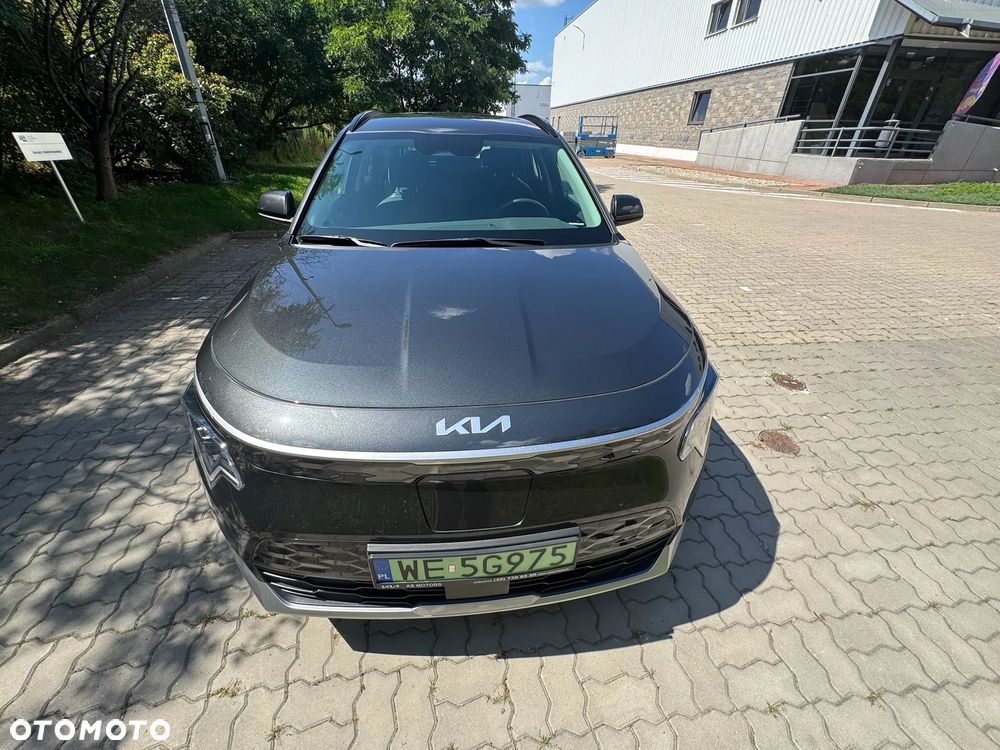 Kia Niro e-Niro 64kWh M - 12