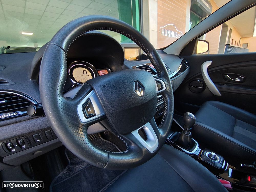 Renault Mégane Sport Tourer 1.5 dCi Bose Edition - 11
