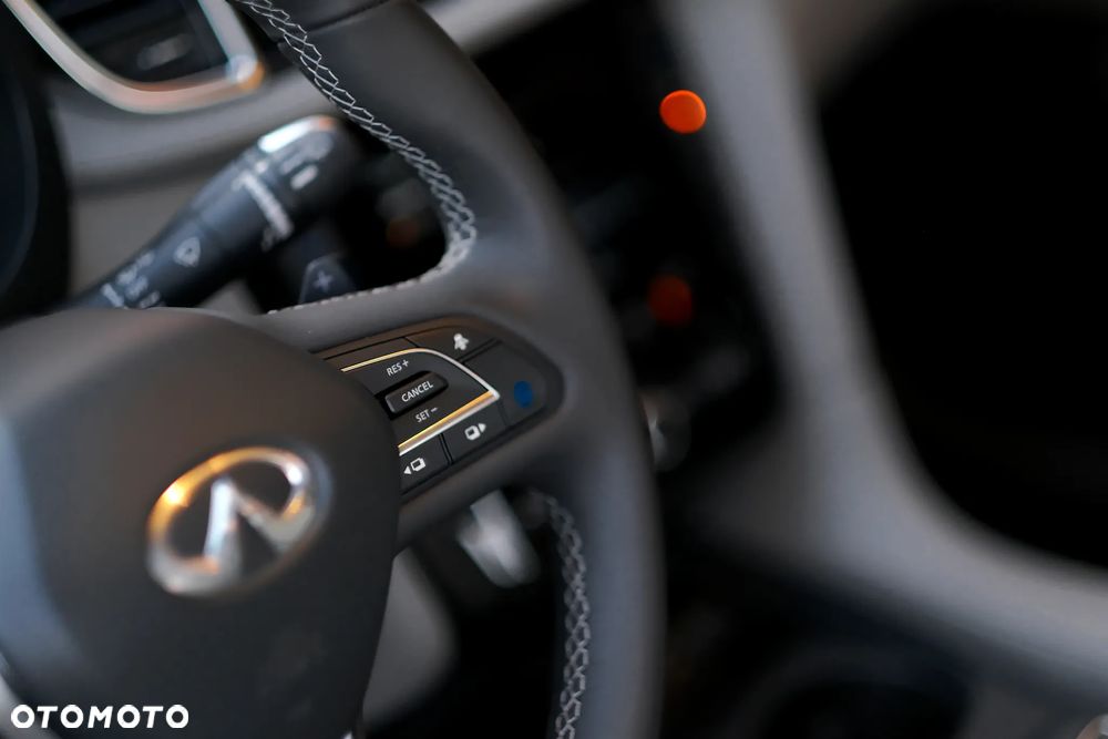 Infiniti QX50 - 27