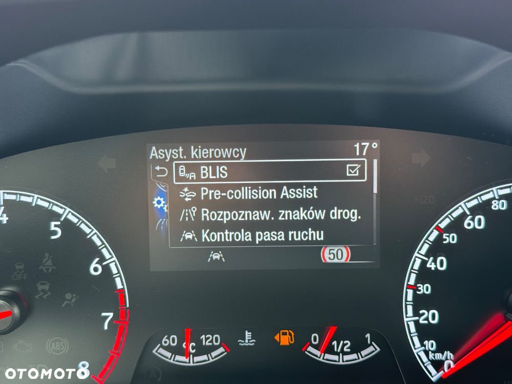 Ford Focus 2.3 EcoBoost S&S ST - 28