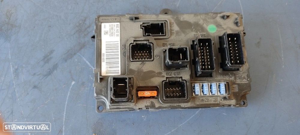 CAIXA RELÉS / FUSÍVEIS PEUGEOT 407 2006 - 4