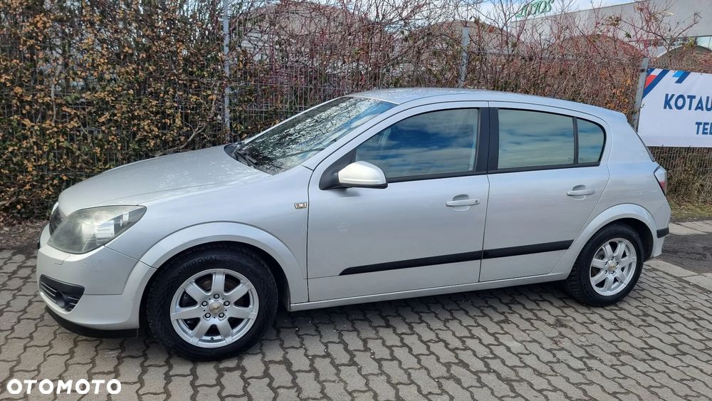 Opel Astra 1.4 Cosmo - 17