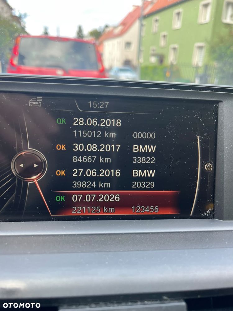 BMW Seria 1 - 11