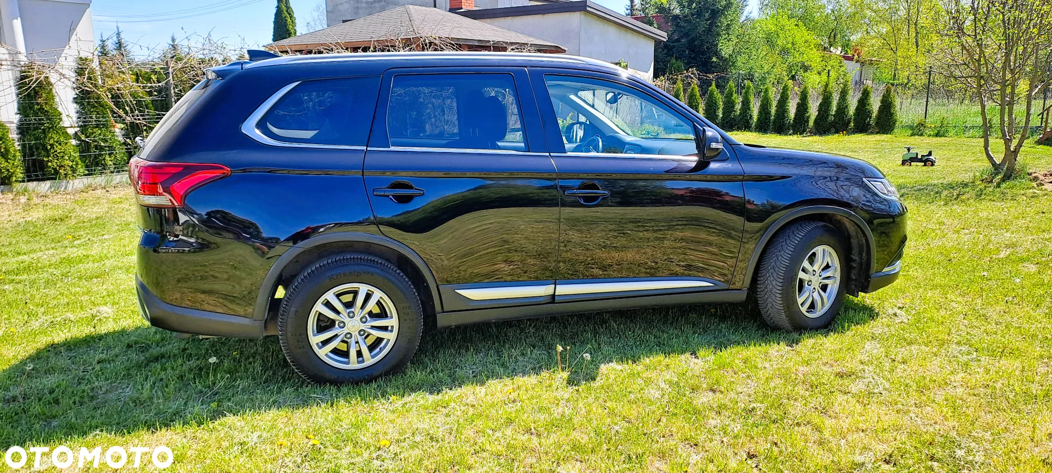 Mitsubishi Outlander 2.0 Invite + 2WD - 4