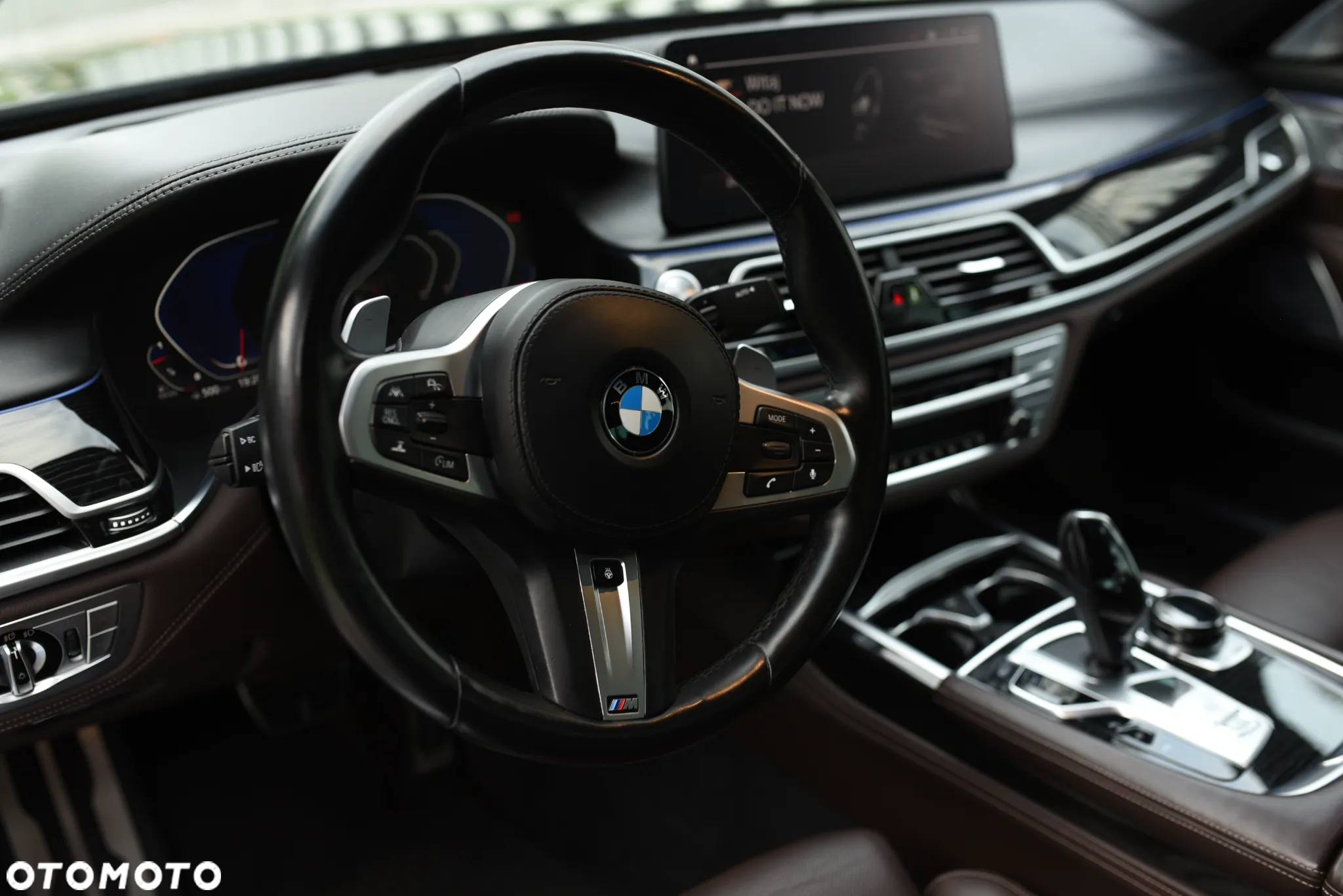 BMW Seria 7 740d xDrive - 25