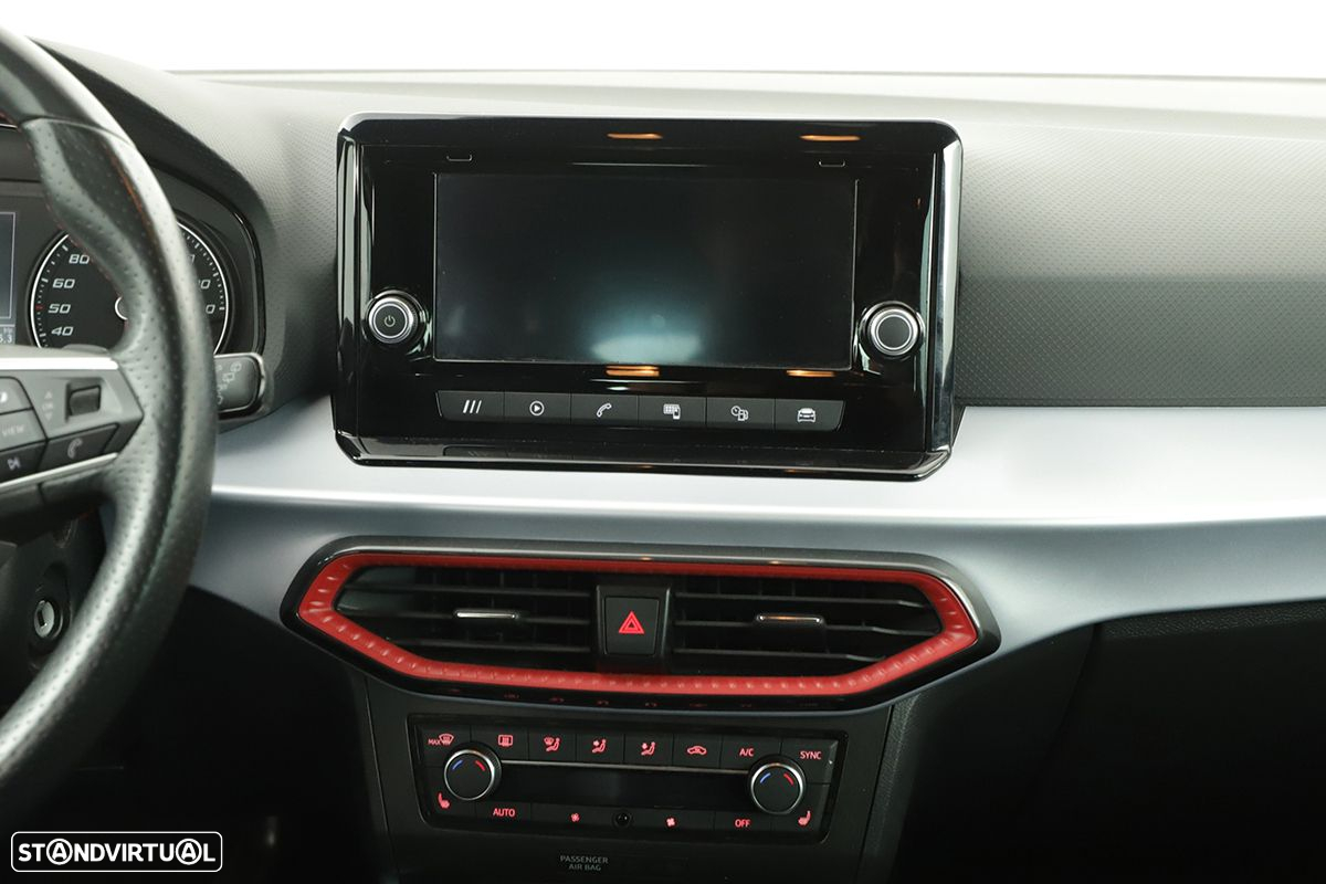SEAT Arona 1.0 TSI FR DSG - 8