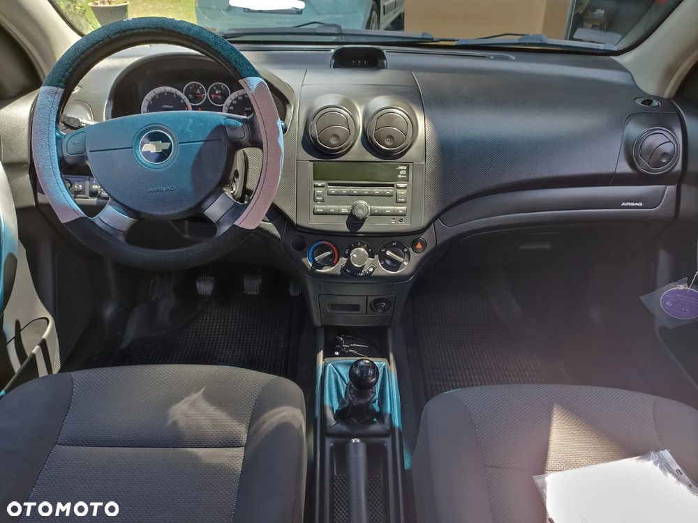 Chevrolet Aveo 1.2 16V LS - 6