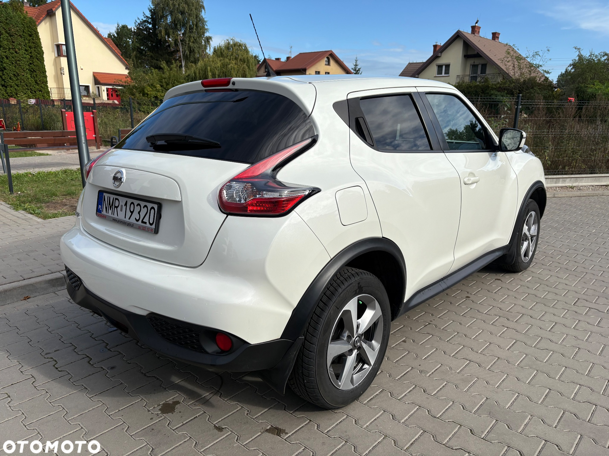 Nissan Juke 1.6 Acenta Xtronic - 8
