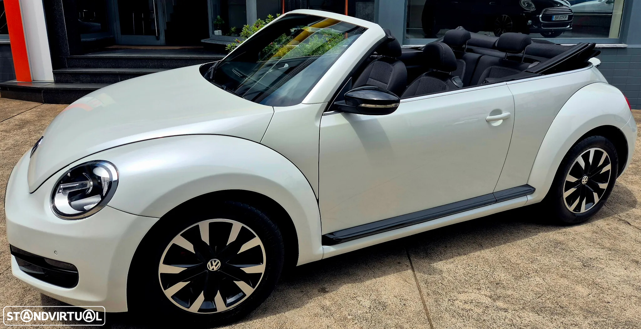 VW New Beetle Cabriolet 1.2 TSI Design DSG - 20