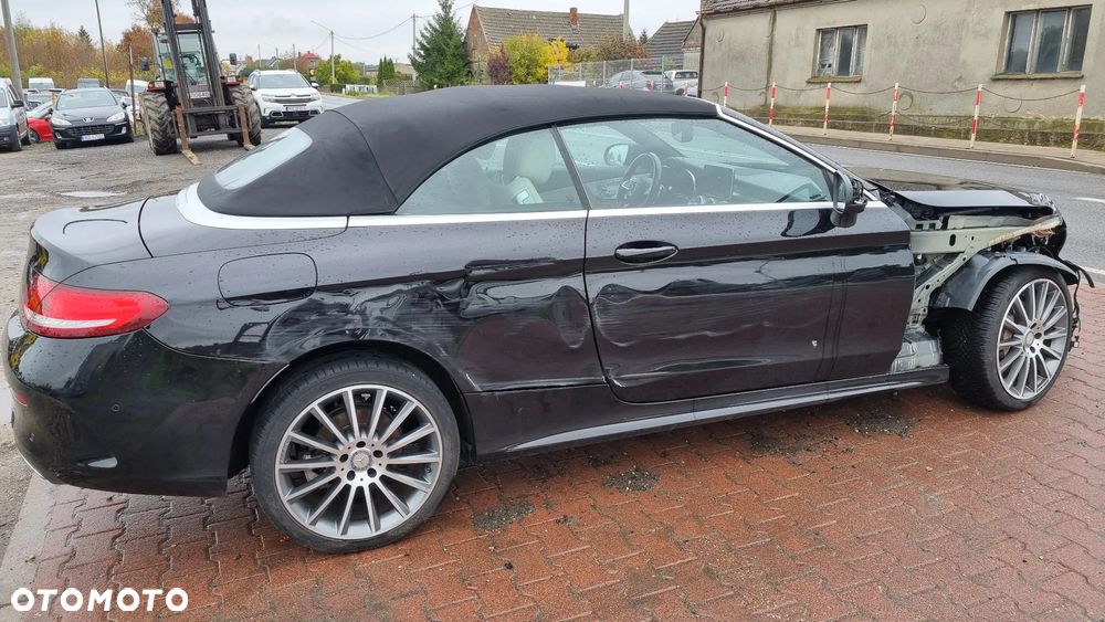 Mercedes-Benz Klasa C 220 d Kabriolet 9G-Tronic - 12