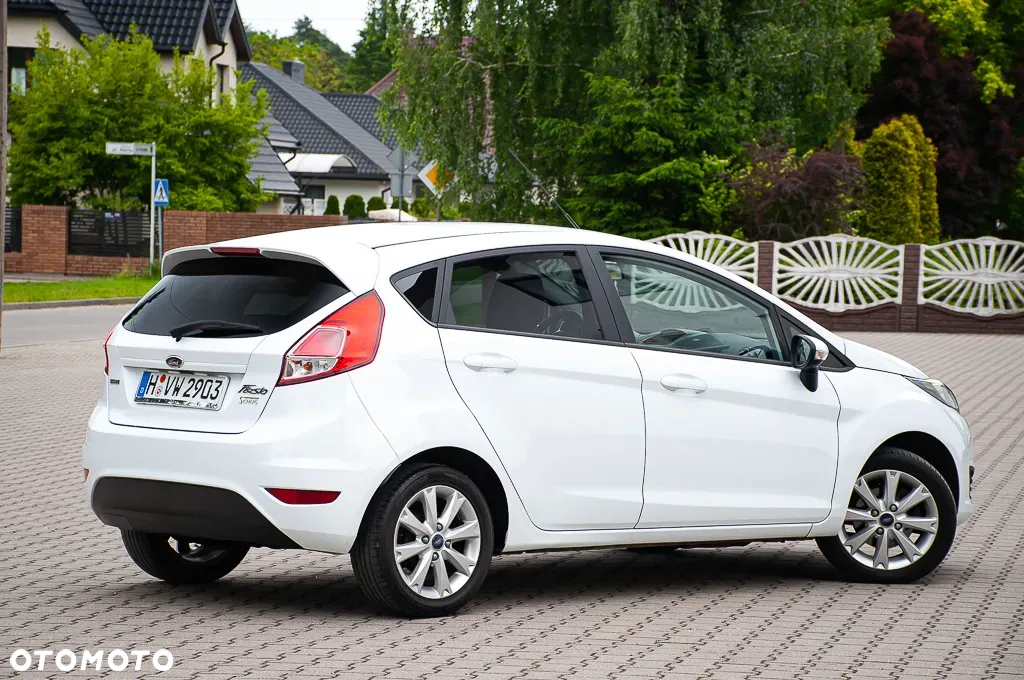 Ford Fiesta 1.0 EcoBoost Titanium - 27