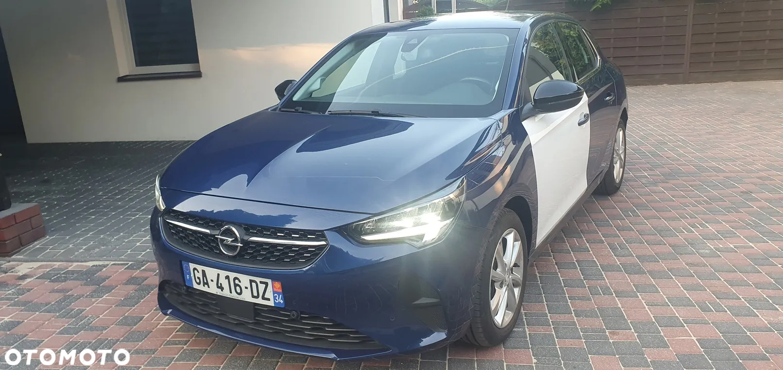 Opel Corsa 1.2 Elegance S&S - 9